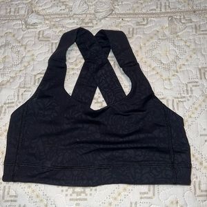 LULULEMON SPORTS BRA BLACK SIZE 4 Like New!